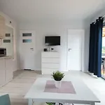- Bursztynova 13 Lodge Łeba