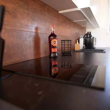 - Bursztynova 13 Gerendaház