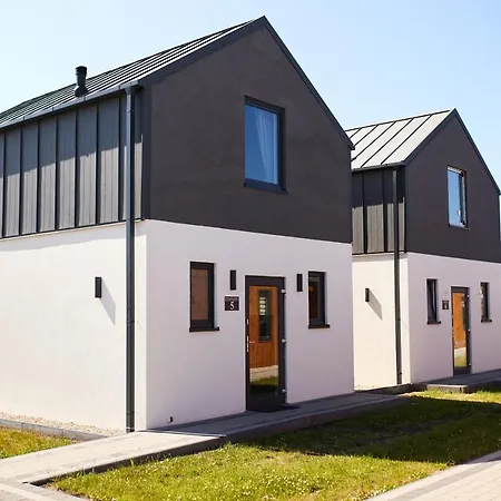 Lodge - Bursztynova 13 Łeba