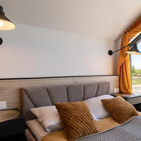 Gerendaház - Bursztynova 13 *