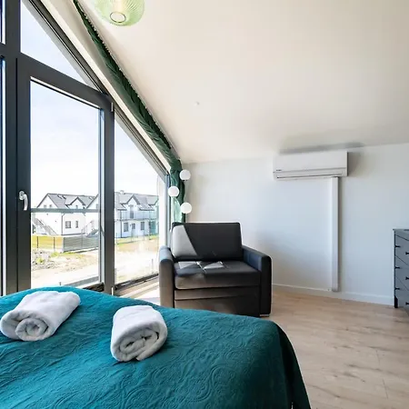 - Bursztynova 13 Łeba