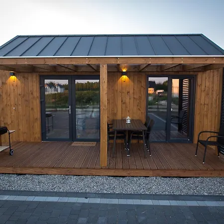 - Bursztynova 13 Lodge Łeba