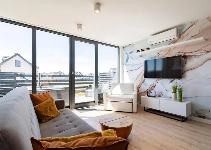 - Bursztynova 13 山林小屋