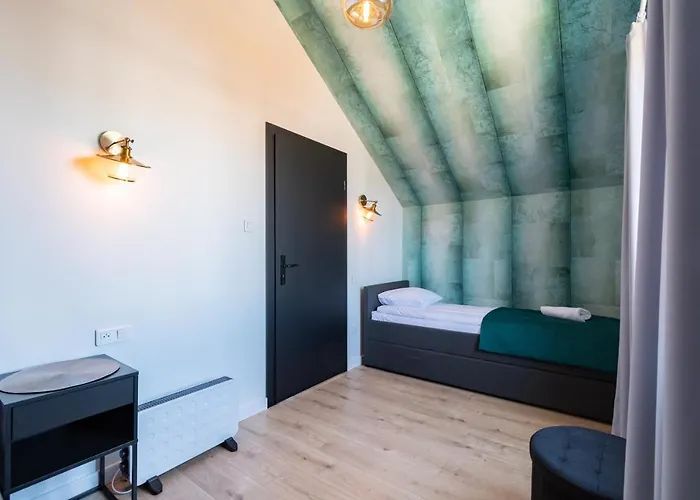 山林小屋 - Bursztynova 13